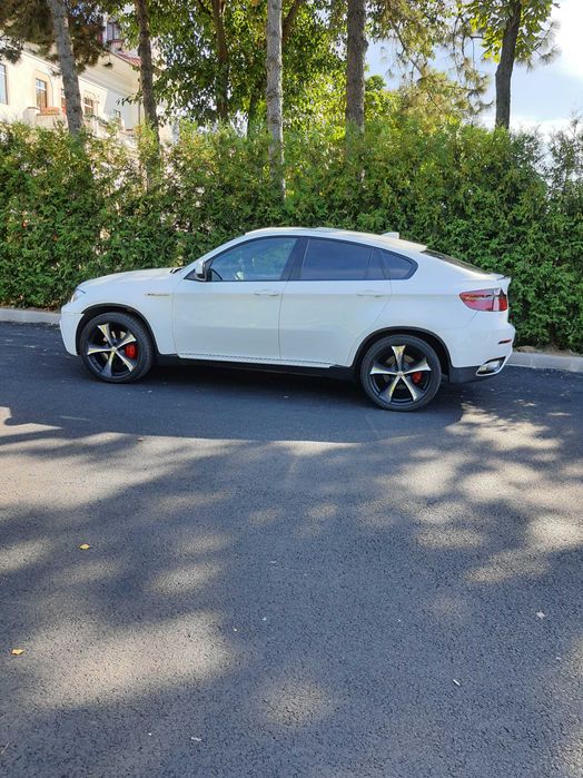 BMW X6 M xDrive Full Option