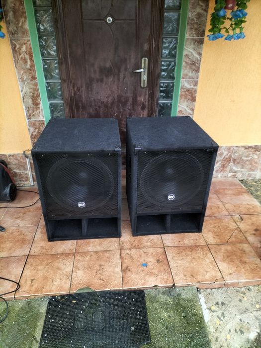 Basi 18 600rms si sateliti 15 rcf bynacord fbt