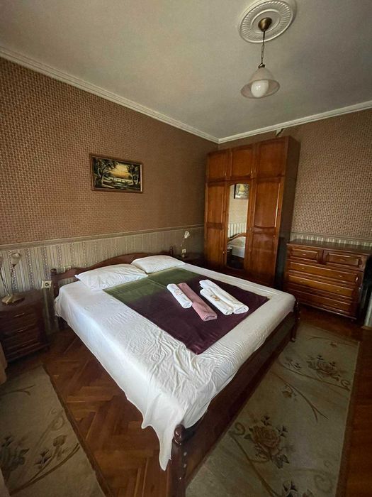 Дава се под наем Тристаен апартамент в Бургас, Лазур - 75 кв.м за 750 € - Снимка #7