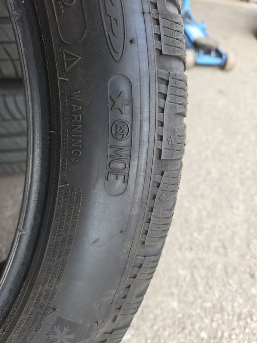 245/45/18 Michelin alpin pilot MO Runflat