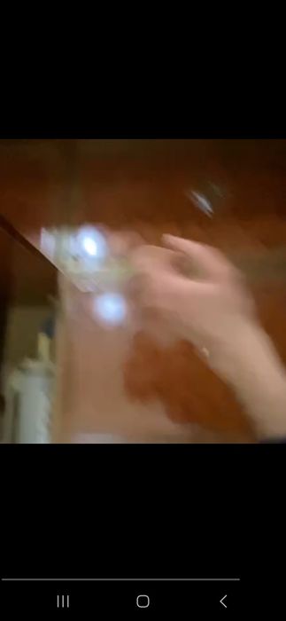 Кулда ясалган шкаф бор