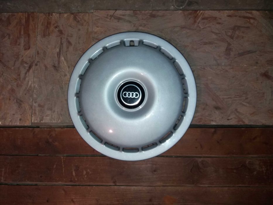 Продам колпак на  Audi