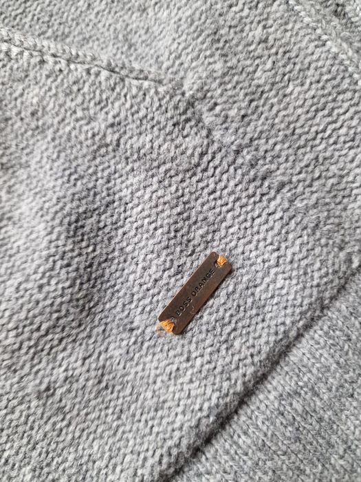 Страхотна мъжка жилетка HUGO BOSS размер L