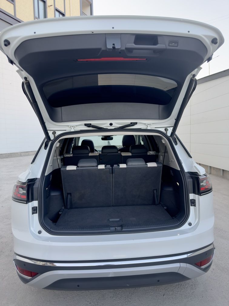 Volkswagen id6 pro crozz