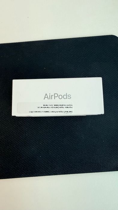 Casti Apple AirPods 4 2025 SIGILATE - fara ANC