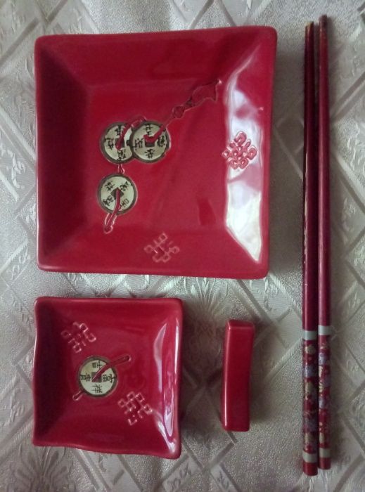 Новый подарочный набор для сервировки суши, ролл.  АНГЛИЯ. Фарфор.