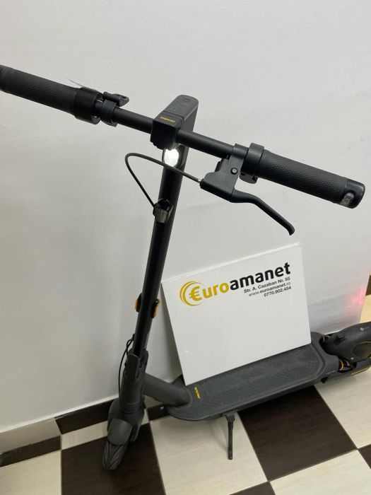 Trotineta electrica NINEBOT KickScooter Max G2, 10 inch, negru -I-