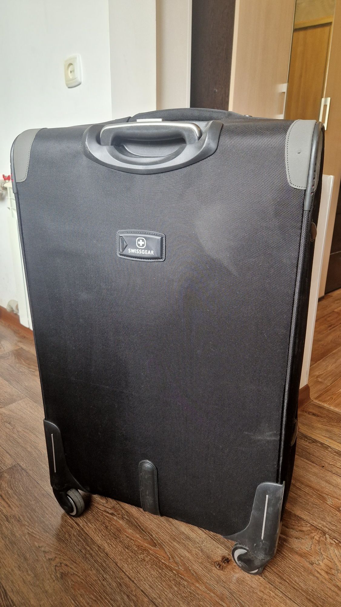 Swissgear чемодан Швейцария