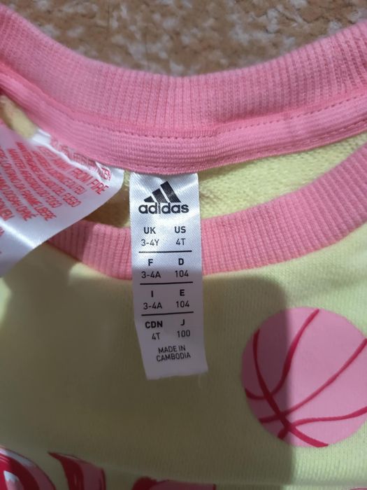 Vând cămăși de bărbati