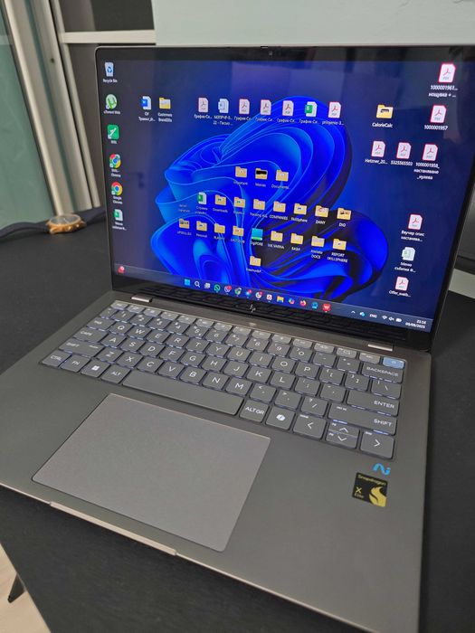HP Omnibook Snapdragon AI X, Elite, 16 GB RAM,26 часа бат, 512GB SSD,
