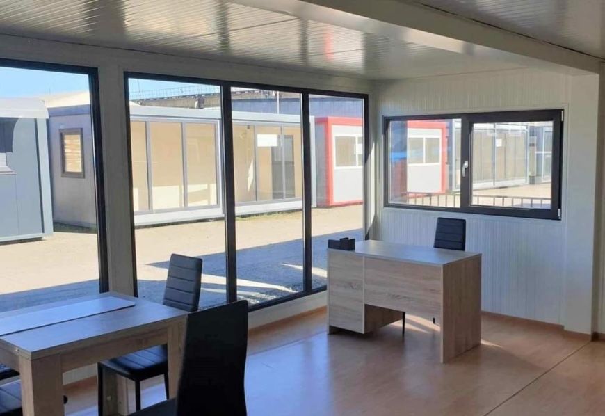 Vindem container modular stil casuta de vacanta