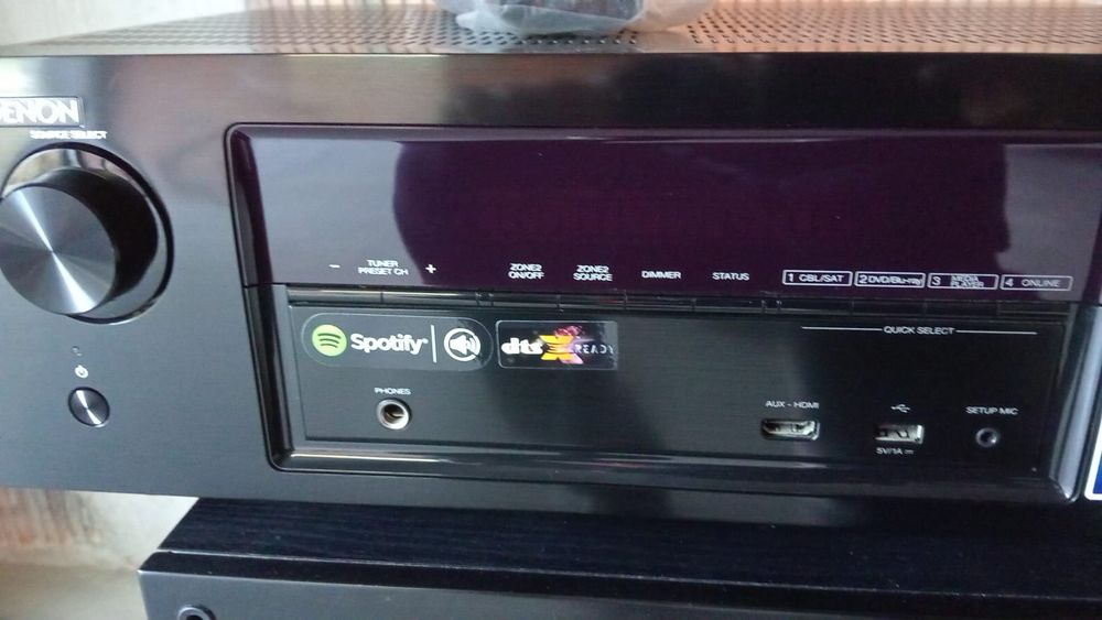 Vând. Onkyo și Denon