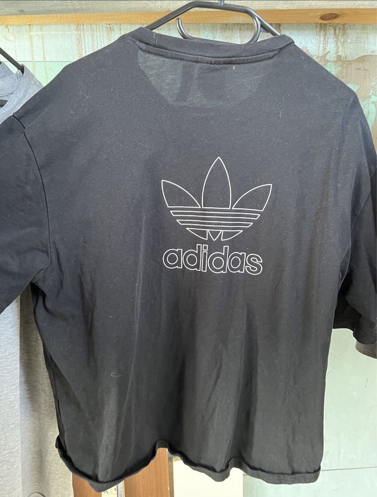 Тениска Adidas и тениска Kartinna