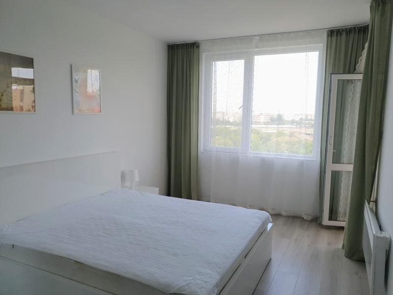 Дава се под наем Двустаен апартамент в Пловдив, Тракия - 78 кв.м за 418 € - Снимка #3