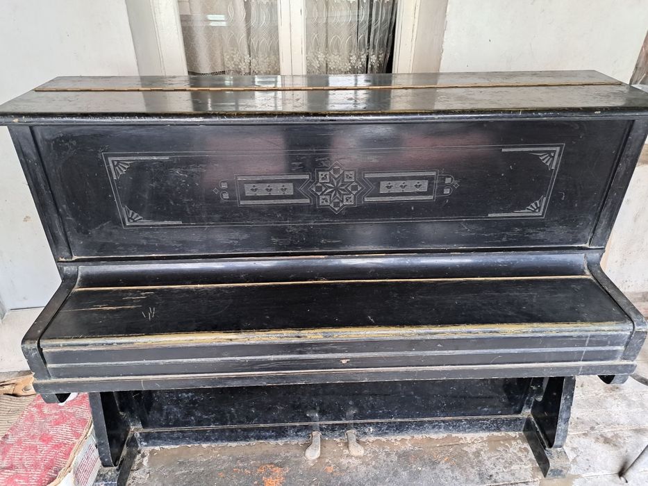 Продаётся Пианино "Украина"