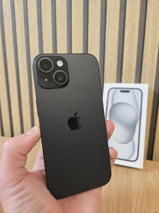 iPhone 15 Neverlocked 90% Baterie originala!