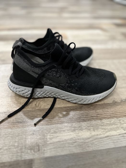 Nike маратонки