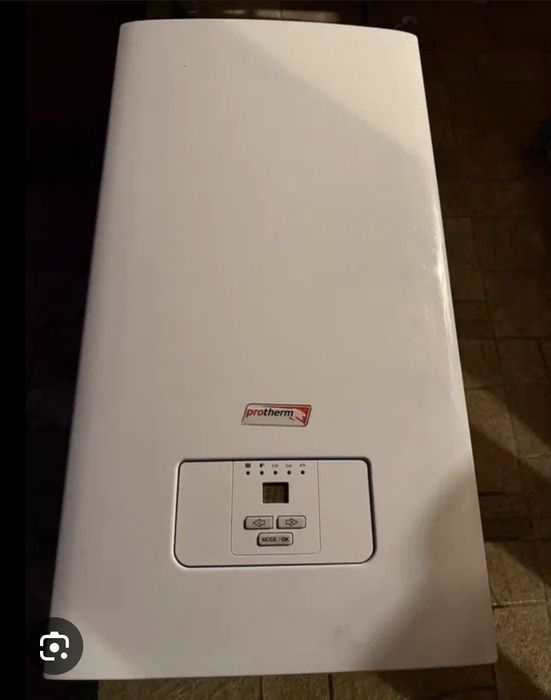 Vând centrala termica electrica protherm.