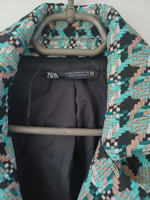 Красиви евтини рокли xs/s zara 15 лв