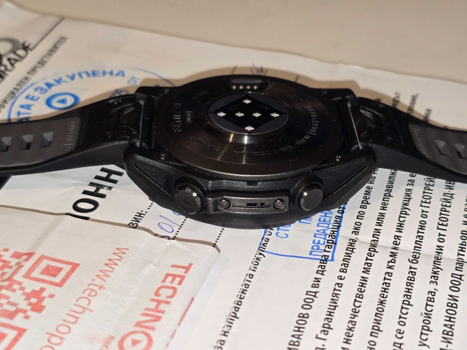Продавам Garmin Fenix 8 47MM SOLAR SAPPHIRE Carbon Gray DLC Titanium