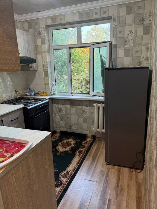 Чиланзар Г 9 А 3 комнаты 4 этаж Фархадский базар ипотеки нет