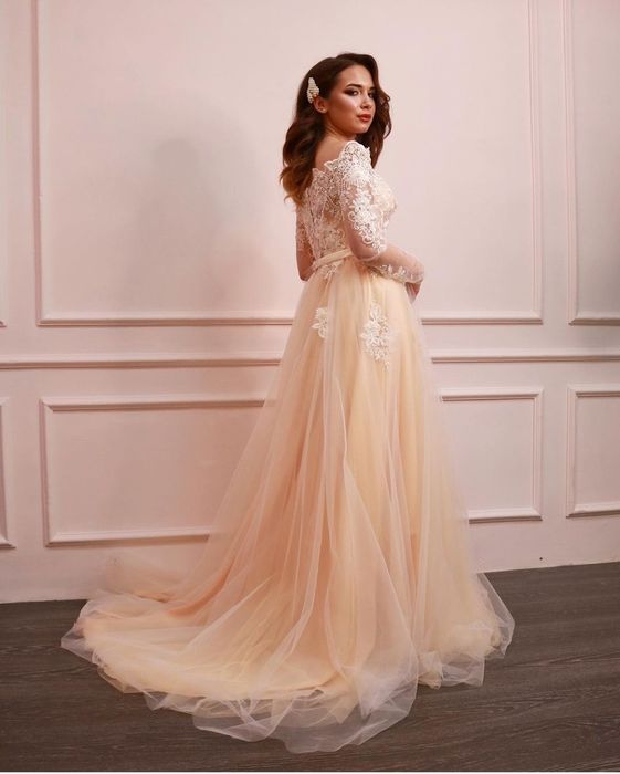 Вечернее платье на узату/ свадебное платье