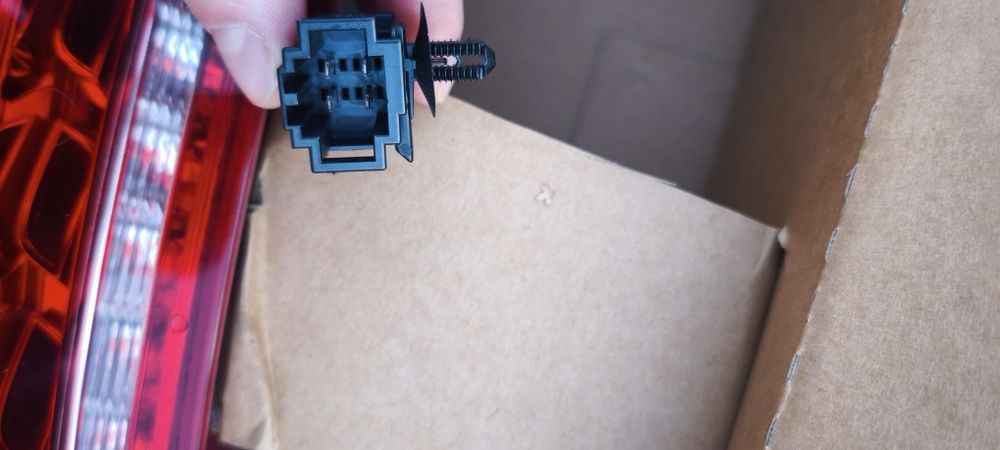 Заден стоп Q5 десен