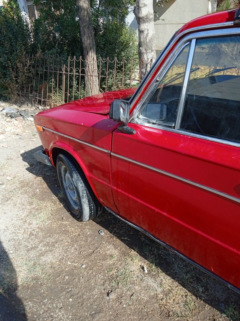 Jiguli 2106 sotiladi