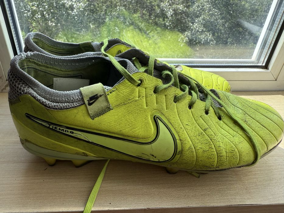 Бутсы найк тиемпо размер 40-41