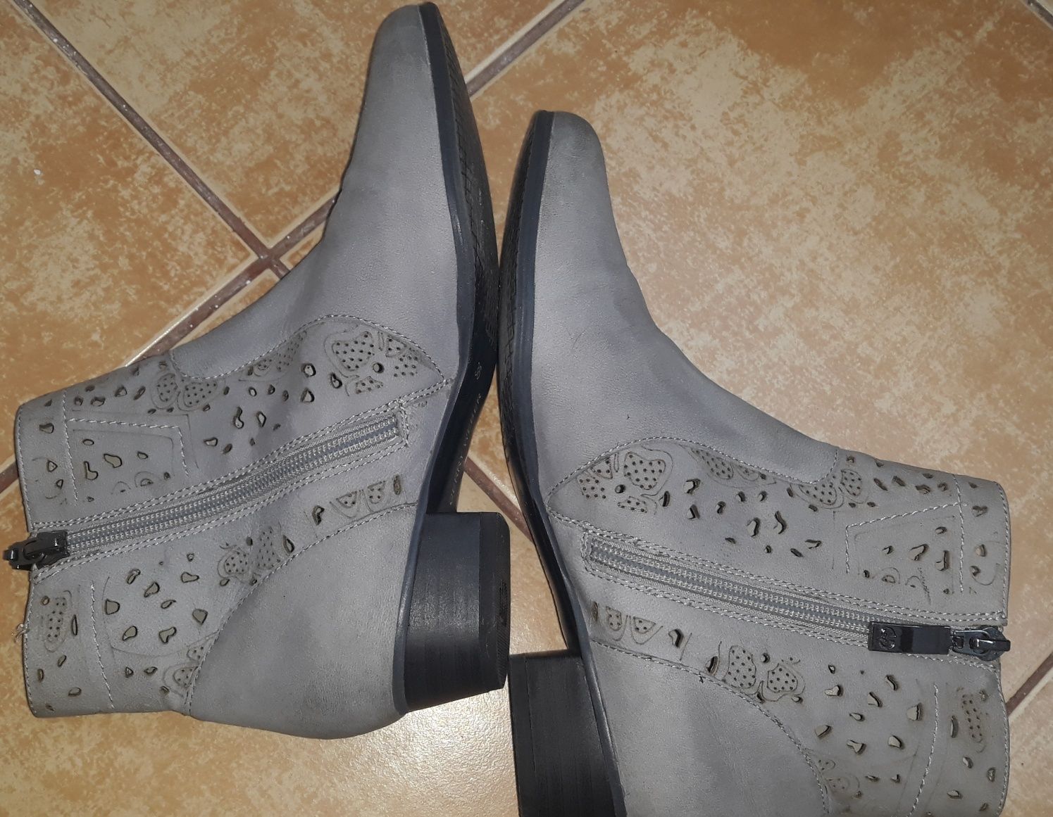 Botine (ghete) dama marca Gerry Weber, masura 36