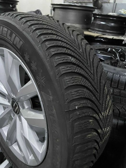 Jante VW Passat B8 anvelope iarna Michelin Pilot Alpin 215 60 16