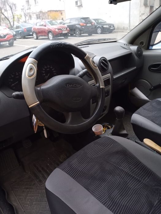 Vand Dacia Logan 1.4 benzina