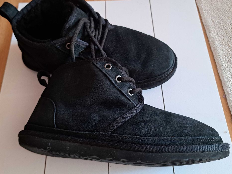 Обувки велур ,черни UGG 38 номер