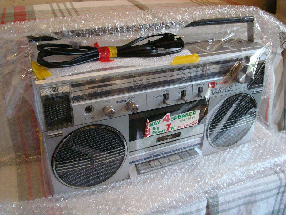TOSHIBA  RT-110 S BomBeat L-03. 1982 год. Редкая. Made In Japan.