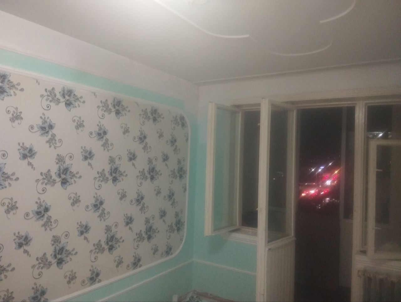 Квартира сотилади  ,