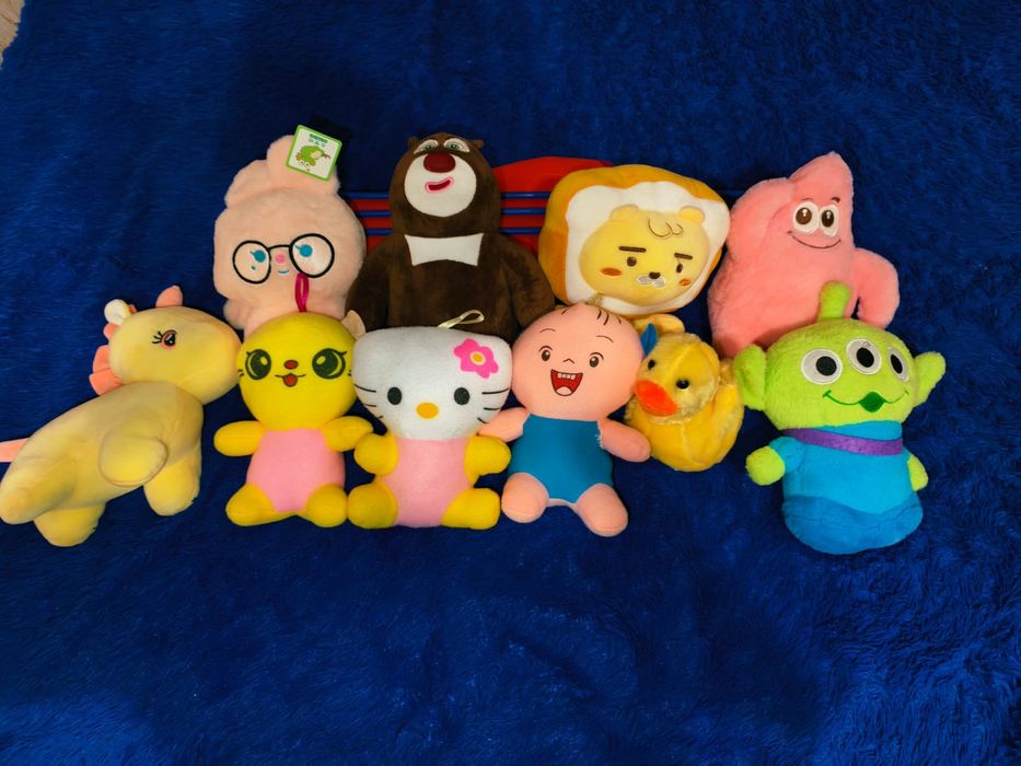 Игрушки детские новые 10 шт