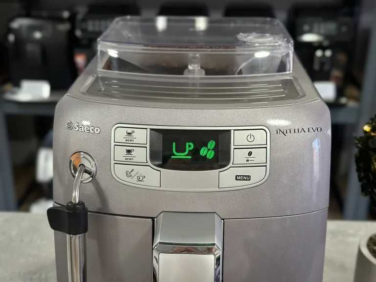 Кафемашина Saeco Intelia EVO HD8752