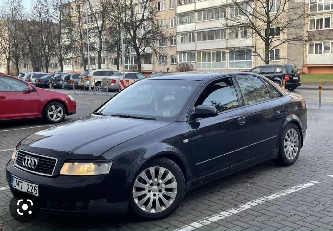 Dezmembrez Audi A4 B6 1.6i 1.8i 1.9Tdi 2.5Tdi v6 Orice piesă!