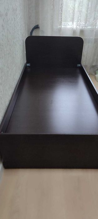 Односпальная кровать 90×180 — качественная, делалась на заказ!