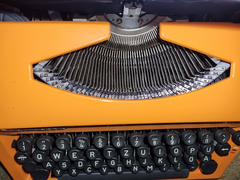 Vand masina de scris