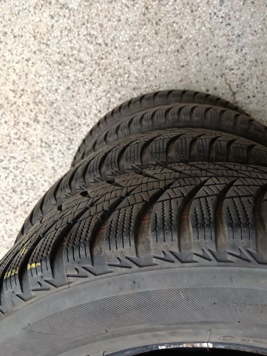Зимни гуми Bridgestone 195/65/R15 91T