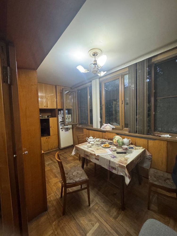 Юнусабад ц6 9школа кинотеатр Казахстан 3/1/4
