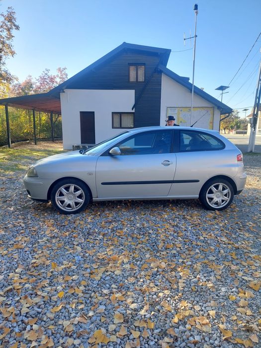 Vand seat ibiza 2005 1.4 benzina 75cp