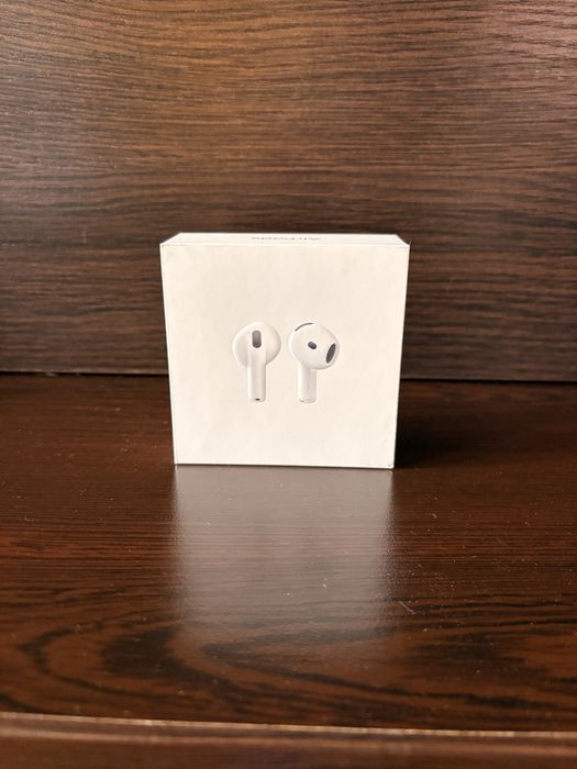 Apple AirPods 4 – чисто нови, заводски запечатани