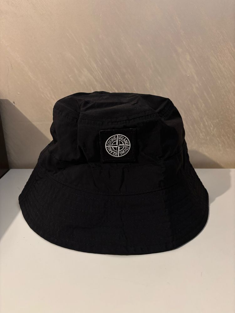 Stone island шапка идиотка
