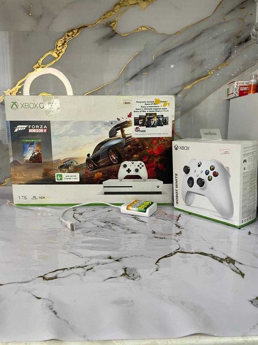 Продам игровую приставку