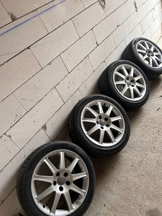 Vând jante 5x112 r17 butuc 57.1 cu cauciucuri