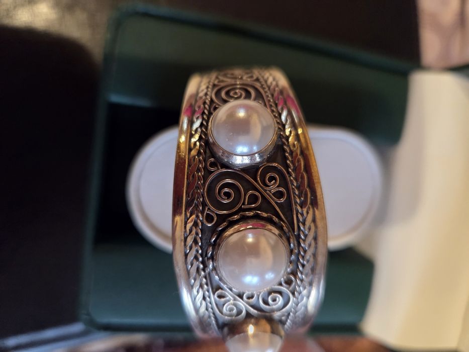 Продается серебряный  блезик браслет