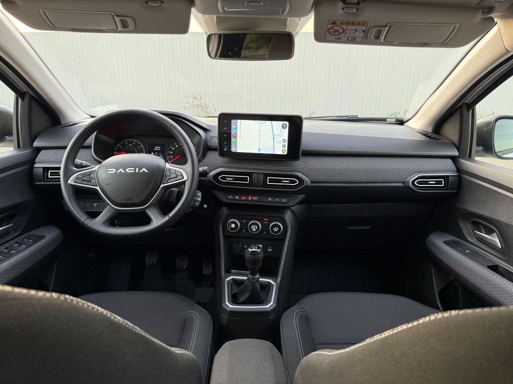 Vând Dacia Logan
