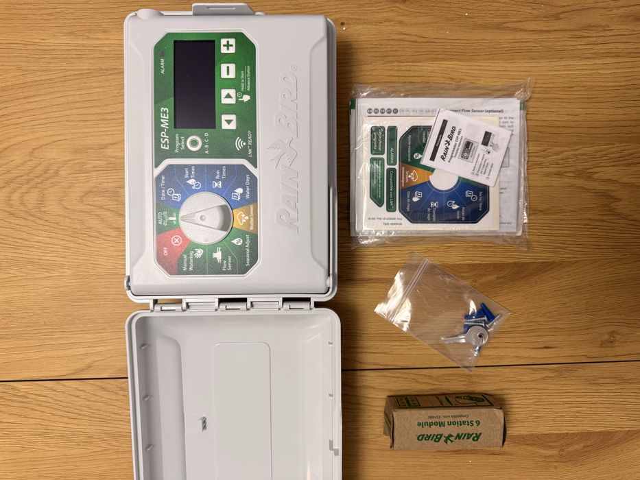 Programator rainbird ESP-ME3 (10 zone) pana la 22 zone